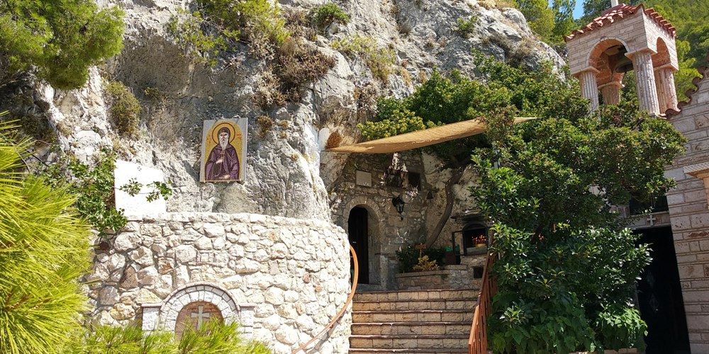 Osios_Patapios_Loutraki