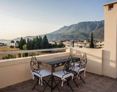 Stella Holiday House