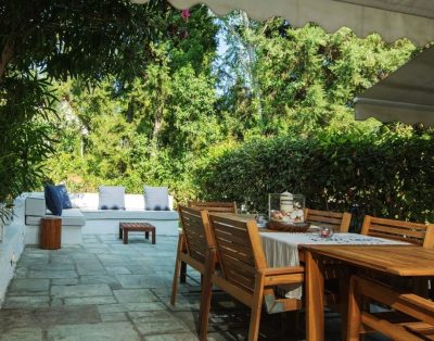 Hector Holiday House