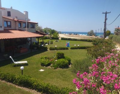 Faros Holiday House